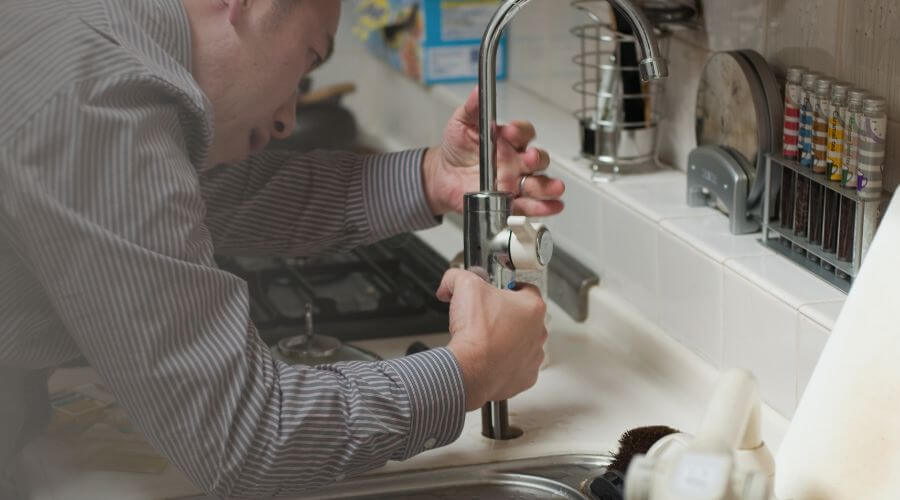 Expert burst pipe repair services in Nehawka, NE